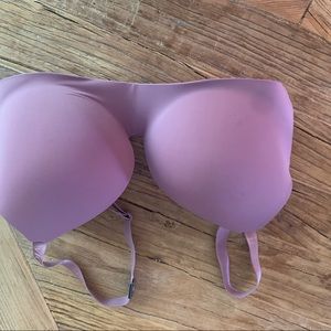 Victoria Secret 34DD lightly lined NWT
